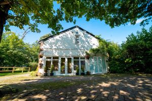 Photo 29- click for photo gallery